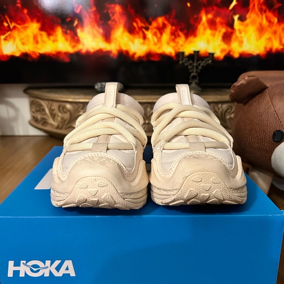 SOLD… Hoka One One Vanilla Ora Primo Recovery Slip On - cream/off white - Picture 4 of 8